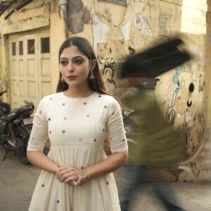 YAMUNA KURTA SET - Image 3